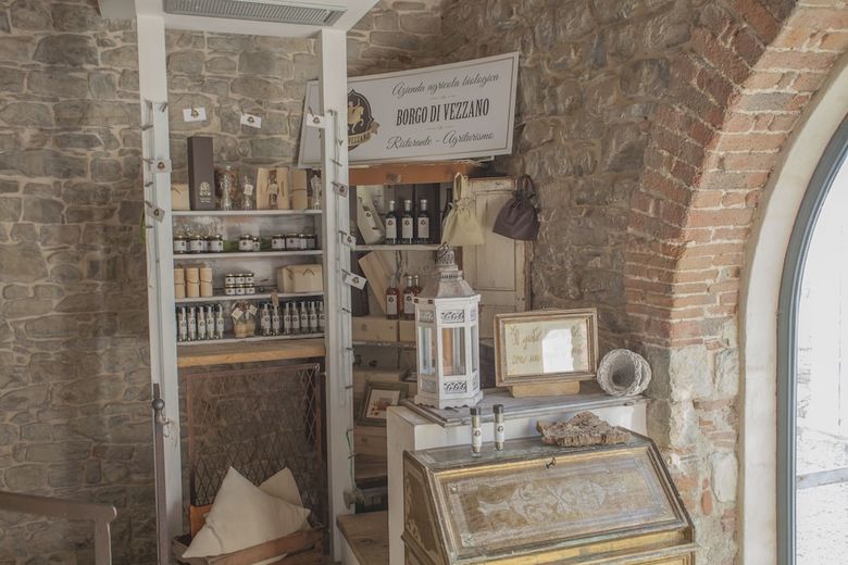 Bed & Breakfast Borgo Di Vezzano