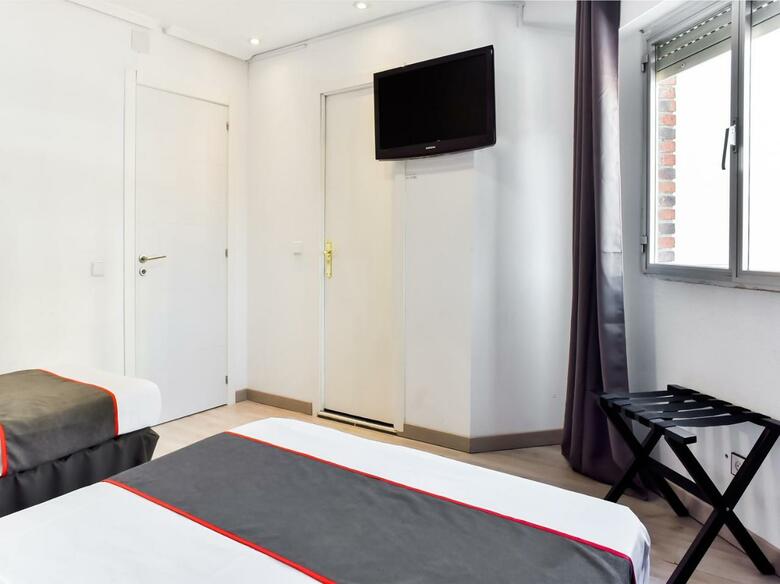 Hotel Hello Feria