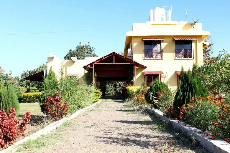 Hotel Tigers Heaven Resort