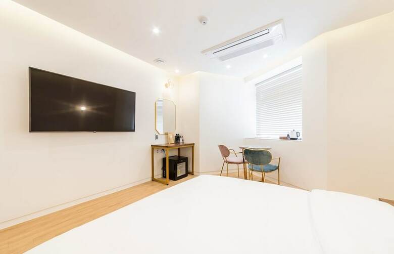 Plain Hotel