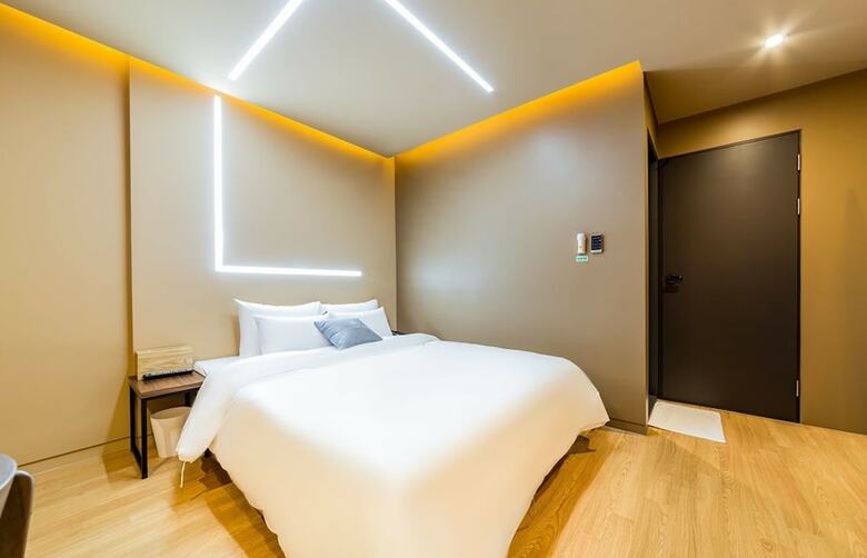 Plain Hotel