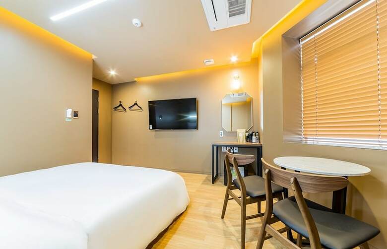 Plain Hotel