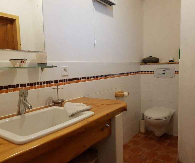 Bed & Breakfast La Cocagni�re - In A Rural Location