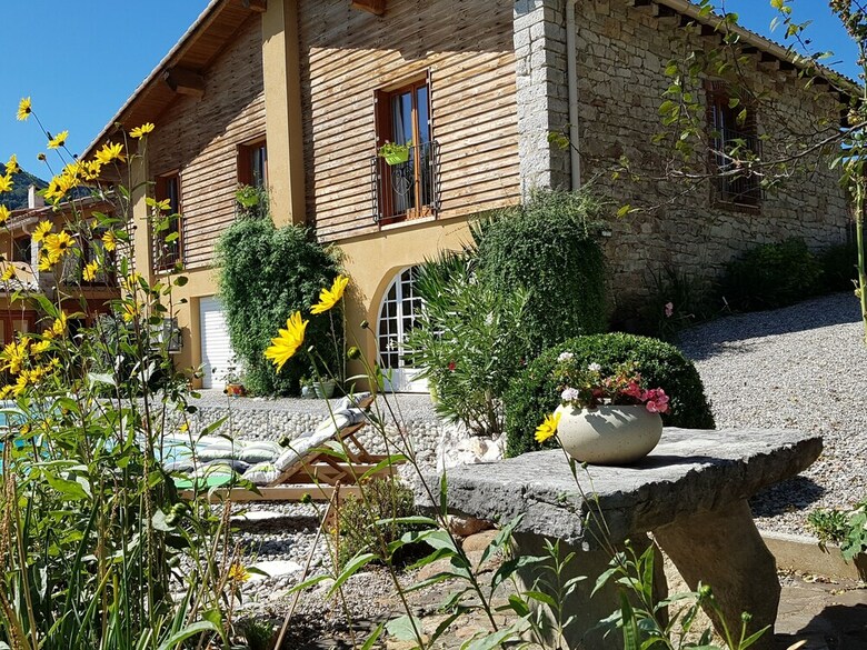Bed & Breakfast La Cocagni�re - In A Rural Location