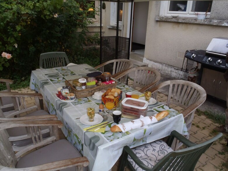 Hotel Fantesstique