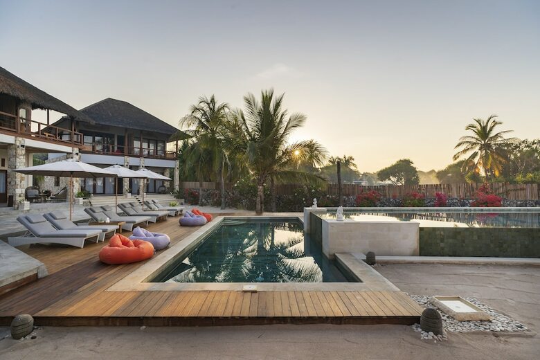 Bed & Breakfast Manduna Resort