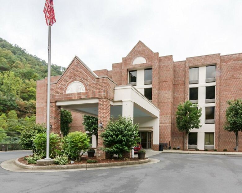 Hotel Comfort Inn