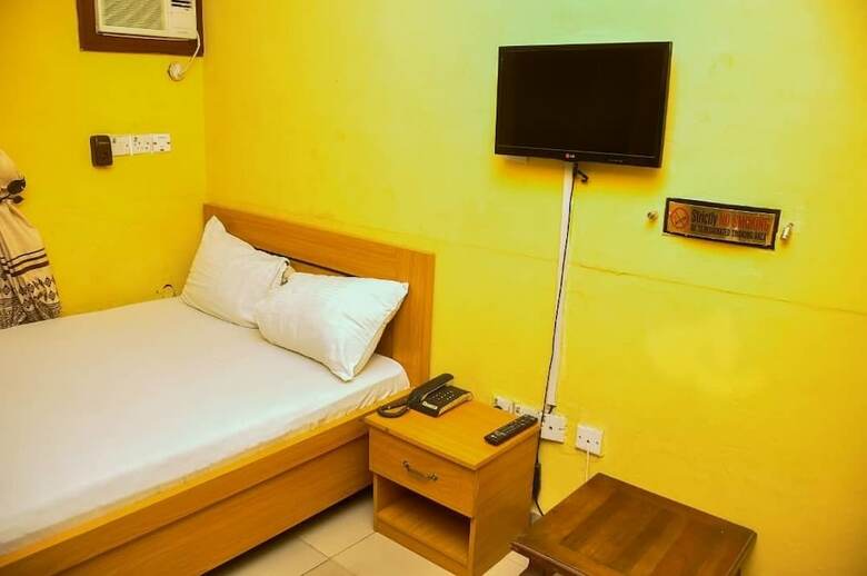 K-yellow Hotel & Resort