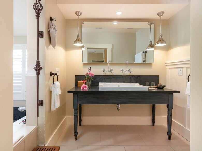 Hotel Farmhouse Inn