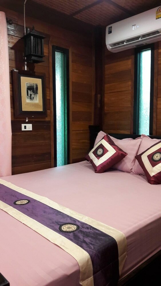 Hotel Punna Homestay @ Bangsai