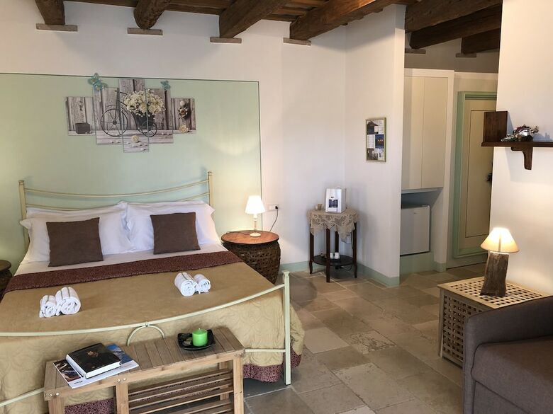 Agroturismo Le Maracl� Country House