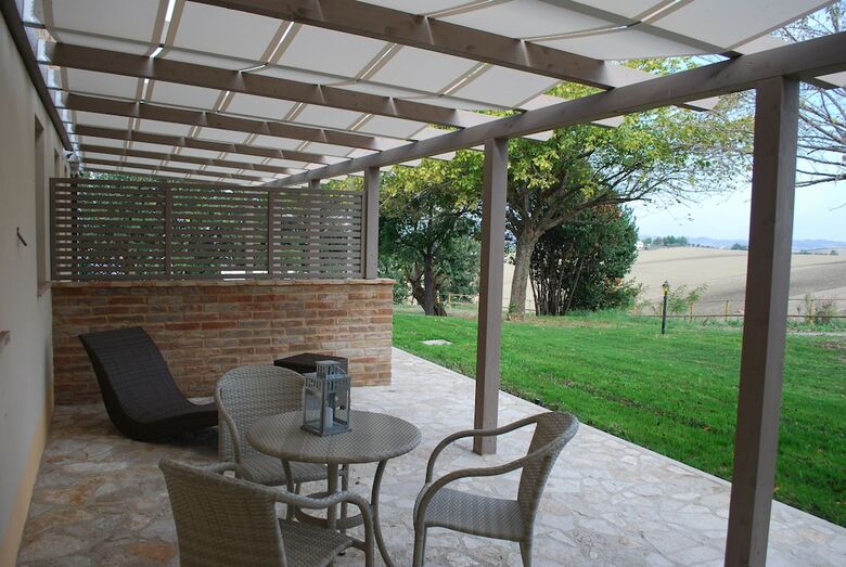 Agroturismo Le Maracl� Country House