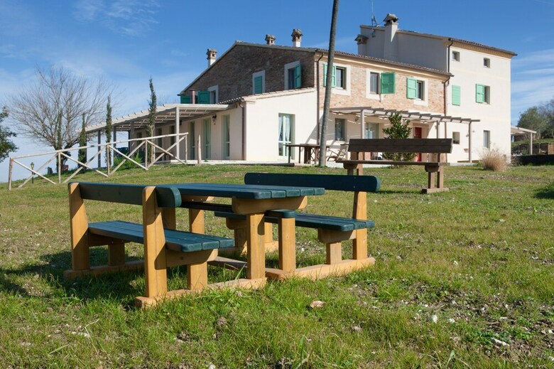 Agroturismo Le Maracl� Country House