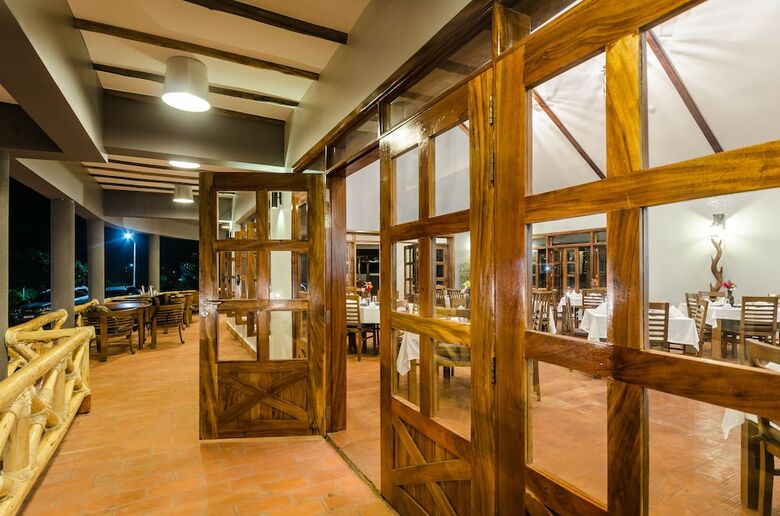 Posada Emburara Farm Lodge
