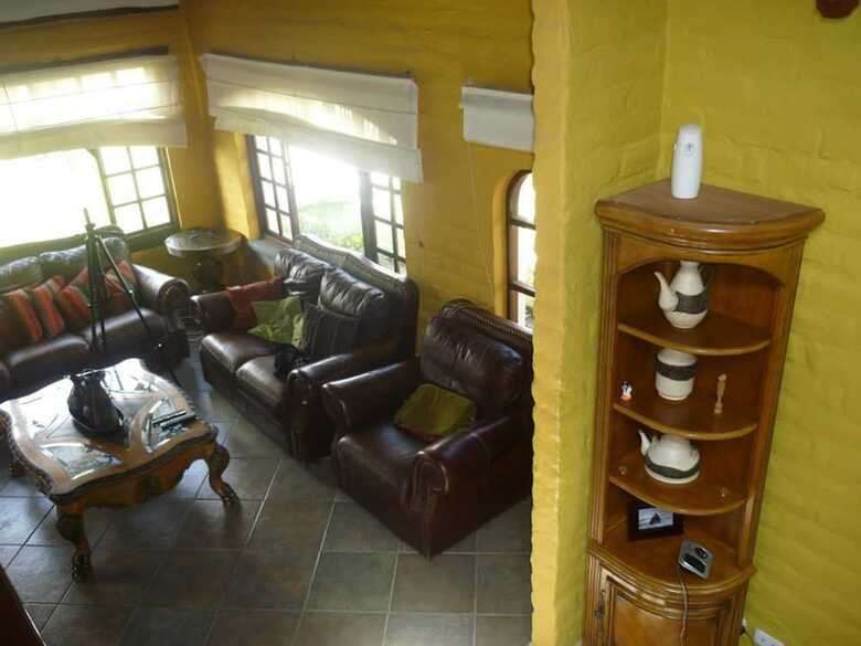 Hotel The Bridge To Ecuador