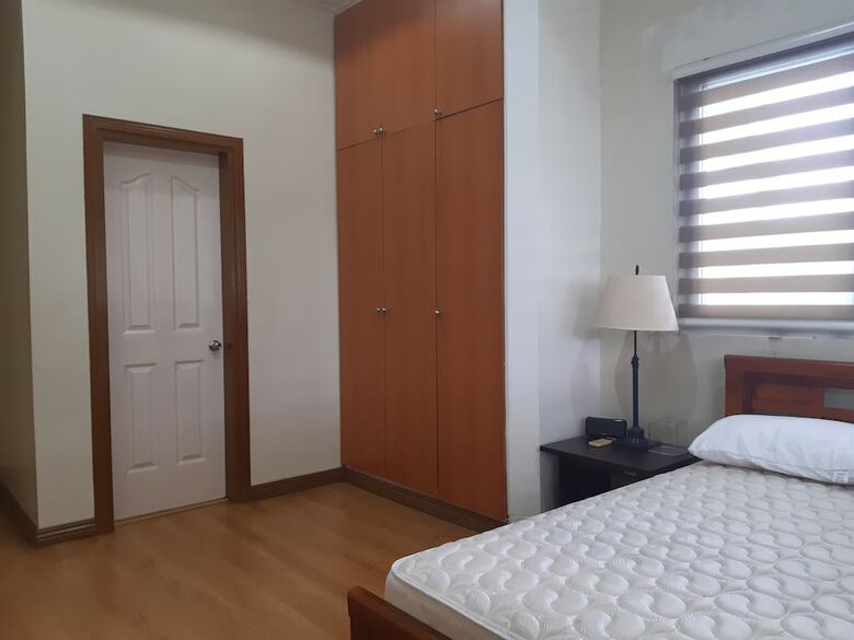 Plumeria Hotel Batangas