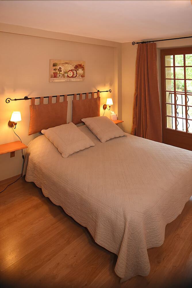 Bed & Breakfast La Correrie
