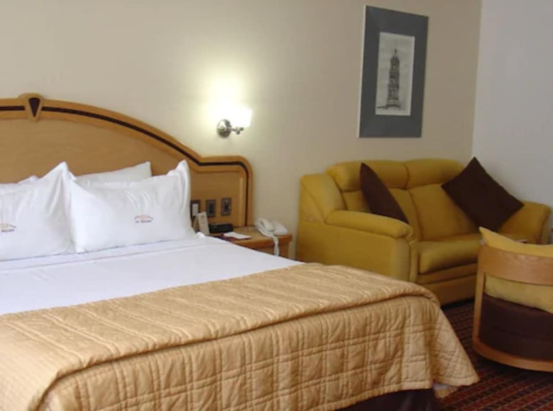 Hotel Suites Inn La Muralla Metepec