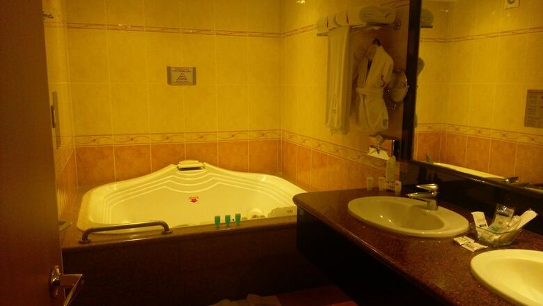 Hotel Suites Inn La Muralla Metepec