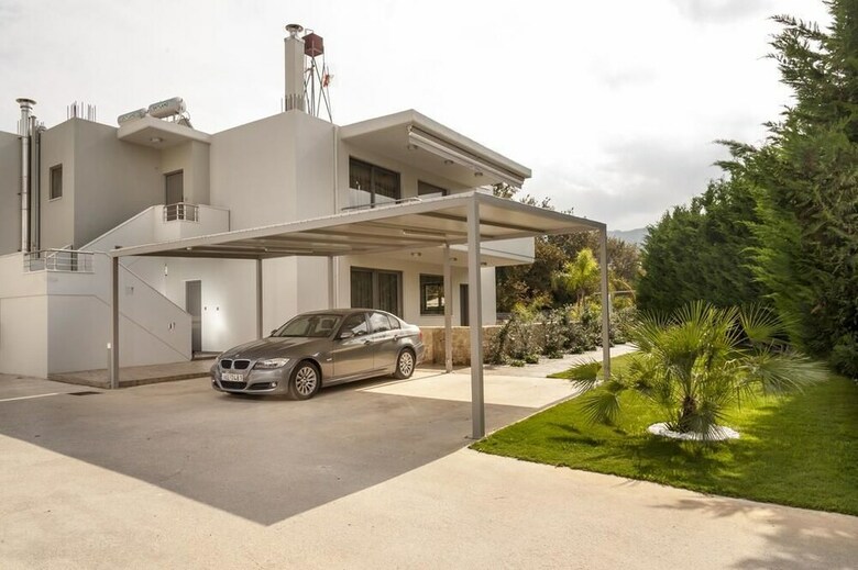 Villa Kagiemar Luxury Houses