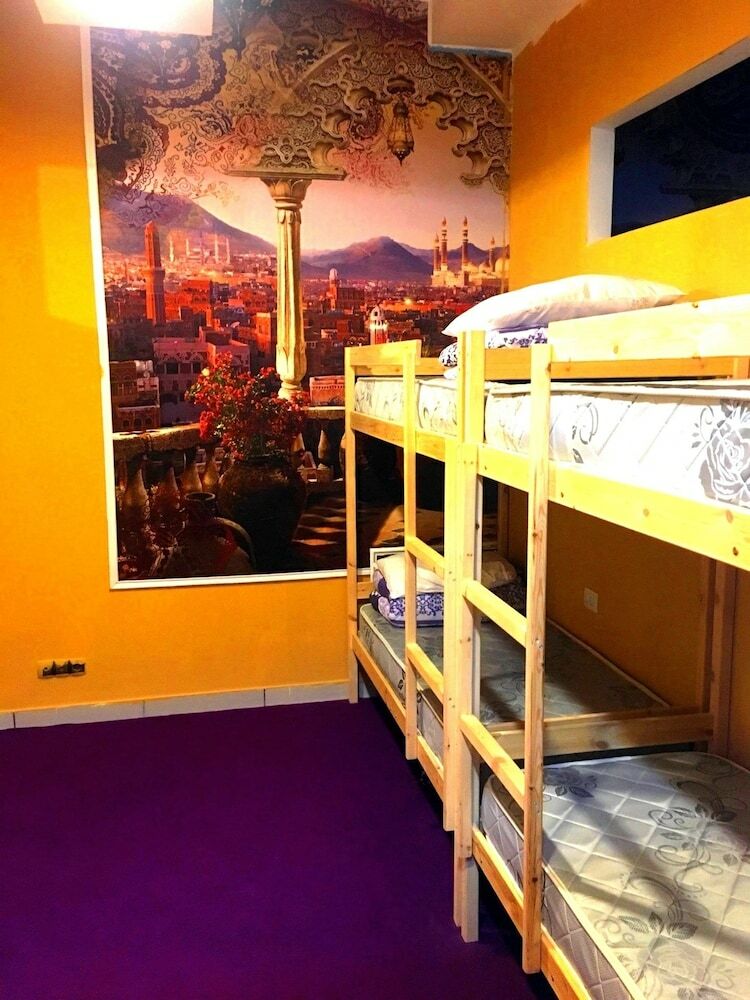 Hostal Apelsin Hostel Almaty