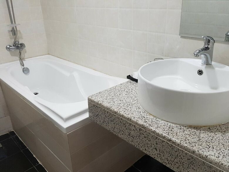 Newton Hotel & Service Apartment