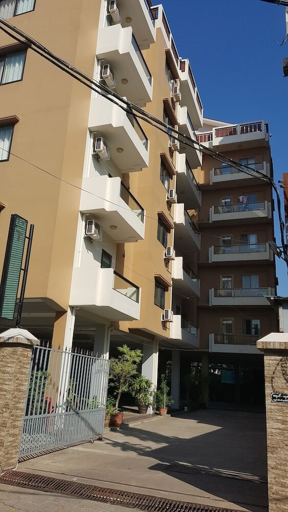 Newton Hotel & Service Apartment