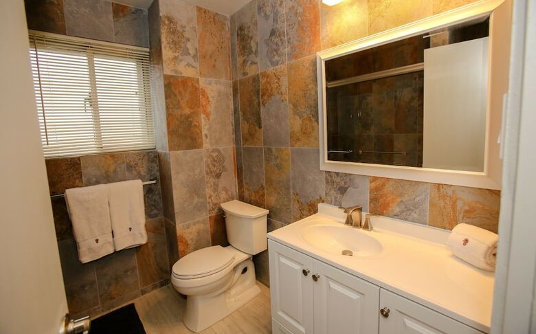 Apartamentos Perez Ipao Apts