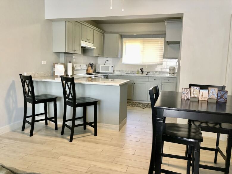 Apartamentos Perez Ipao Apts