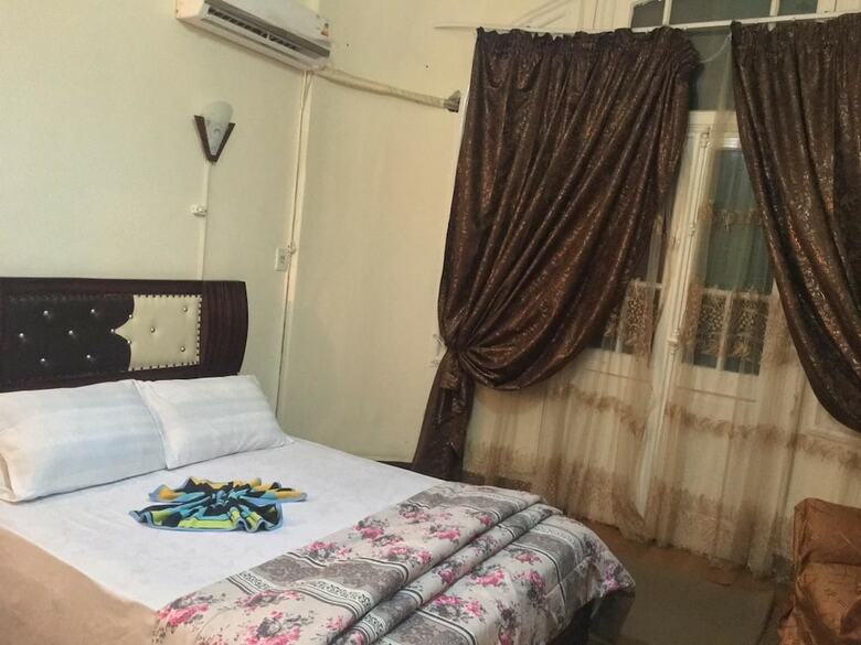 Hotel Grand Nile Plaza