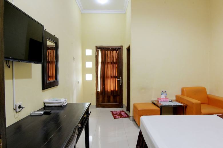 Hotel Popi (Pondok Pisang)