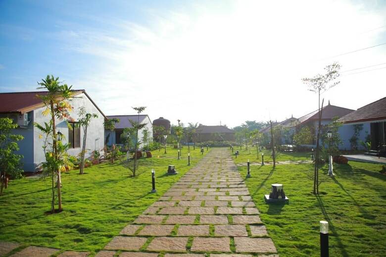 Hotel Gk Hill View Resort, Kaiwara