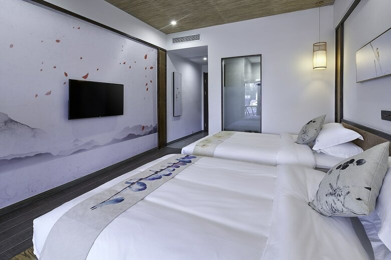 Posada Floral Hotel Deqing Qinzizaiju
