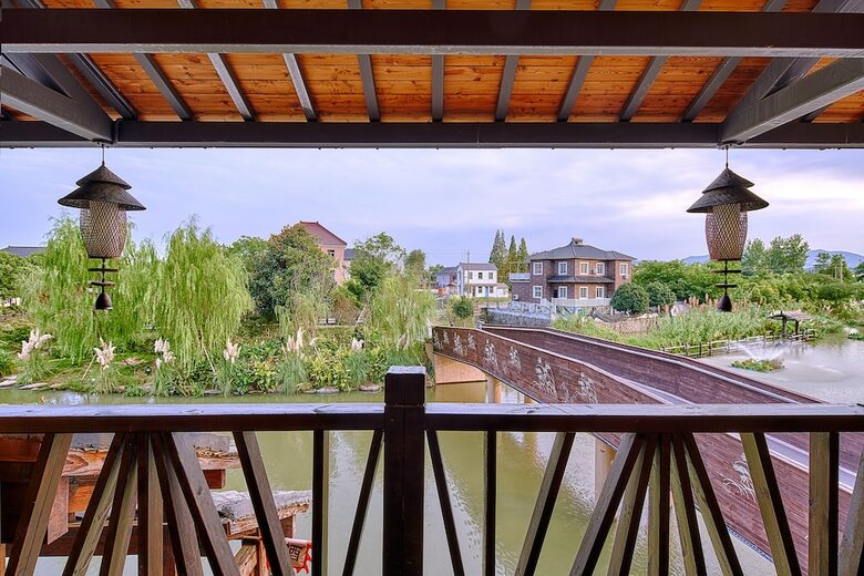 Posada Floral Hotel Deqing Qinzizaiju
