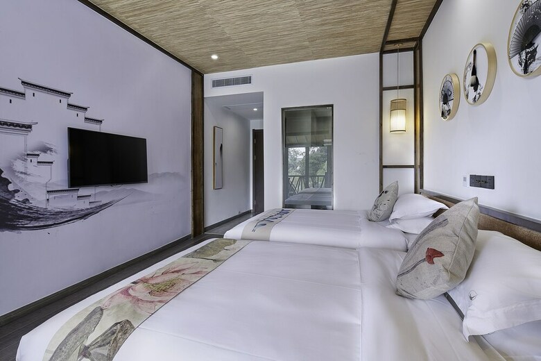 Posada Floral Hotel Deqing Qinzizaiju