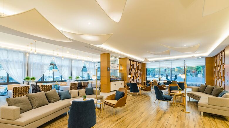 Atour Hotel Headquarter Base Beijing