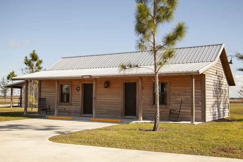 Cabana Ok Corral