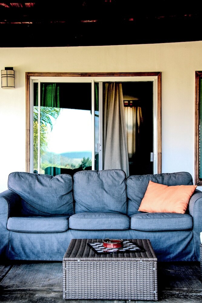 Hotel Rancho Cienpiedras
