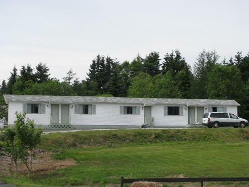 Macneil's Motel