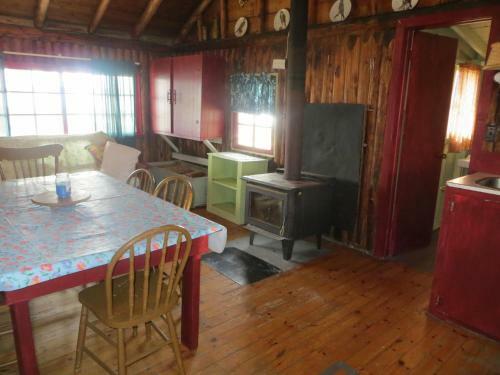 Lake Wolsey Cabins