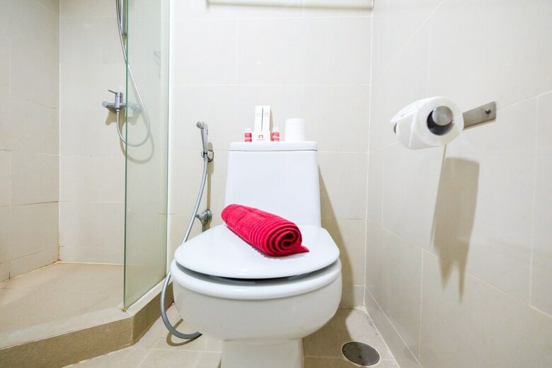 1br Apartment With Big Sofa Bed At Casa Grande Residence