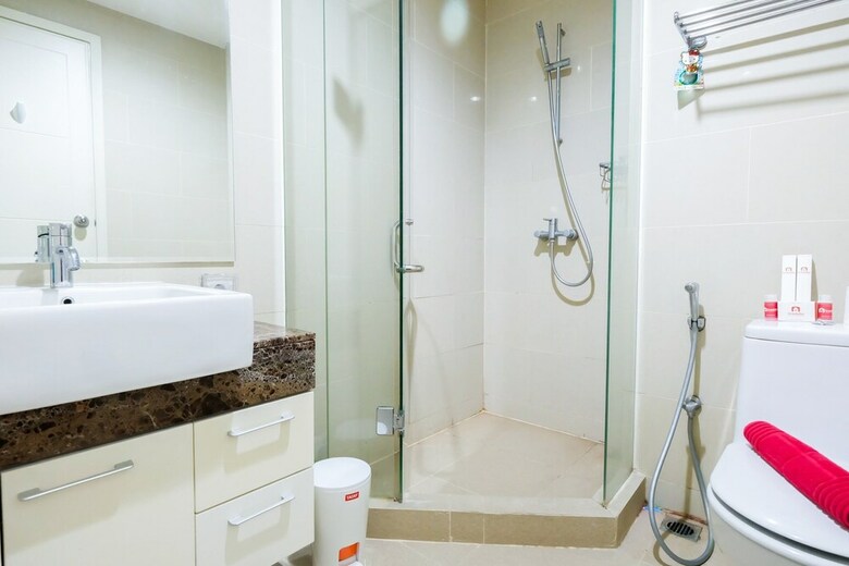 1br Apartment With Big Sofa Bed At Casa Grande Residence