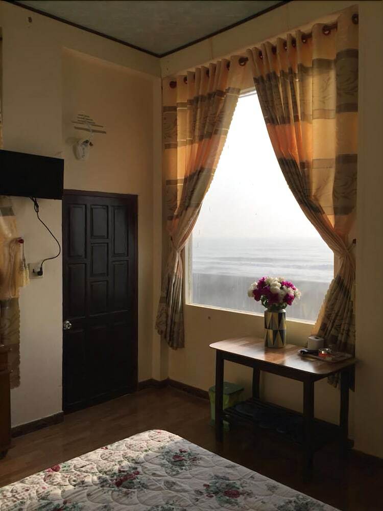 Hotel Lucky Ann