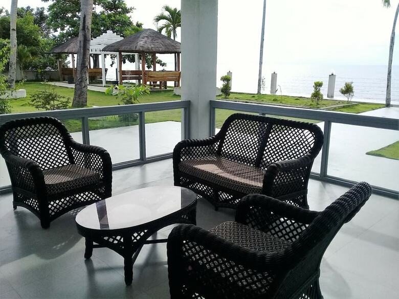 Sergi's Resort And Hotel