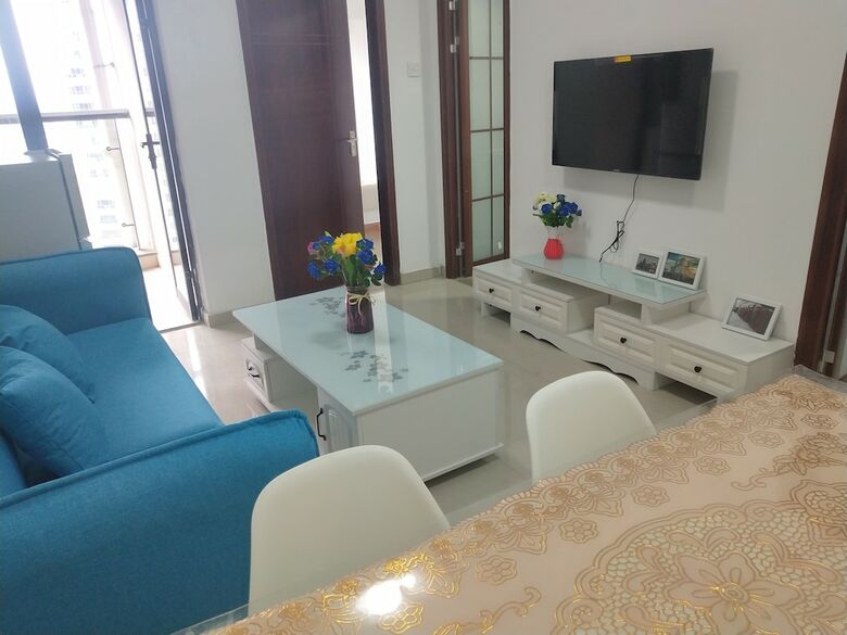 Gemmed Apartment