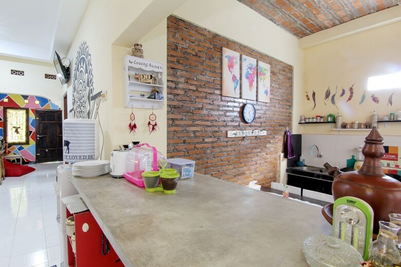 Bed & Breakfast Andakara Homestay