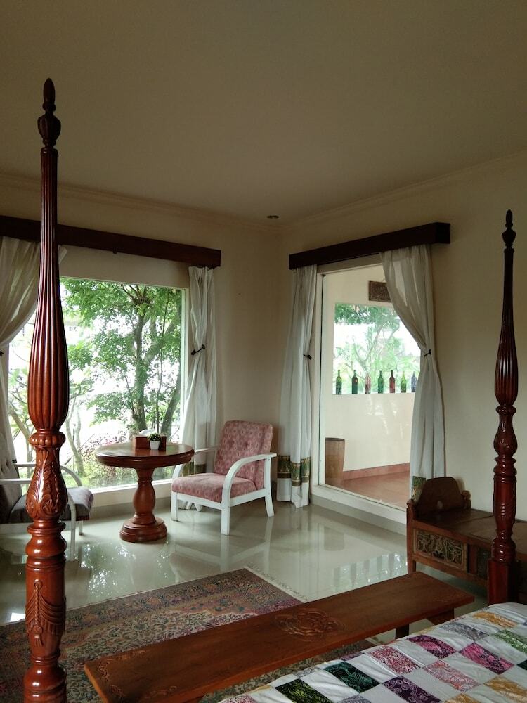 Hotel Mahasa Resort Ubud