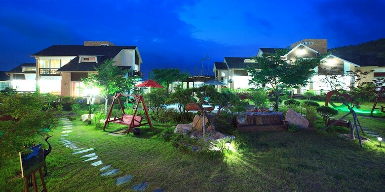 Gyeongju Orsay Pension