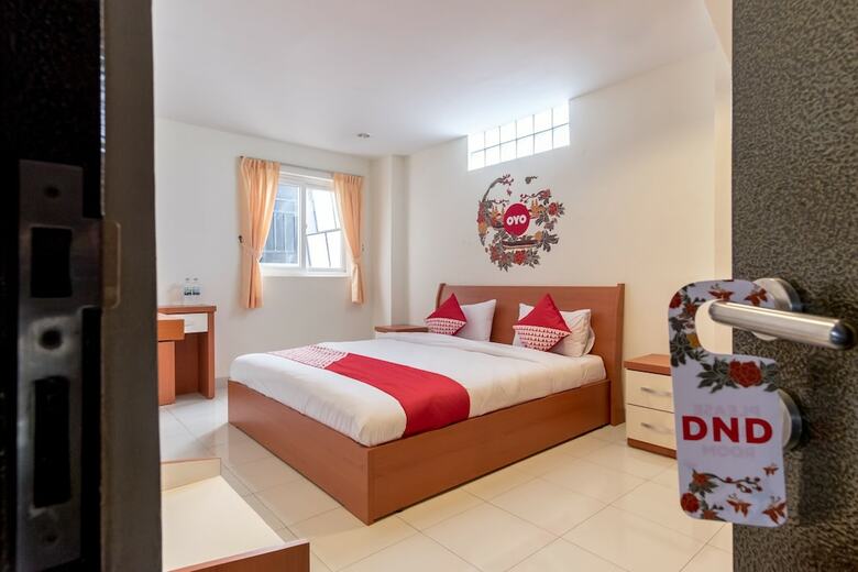 Hostal Oyo 294 Andrea Residence Syariah