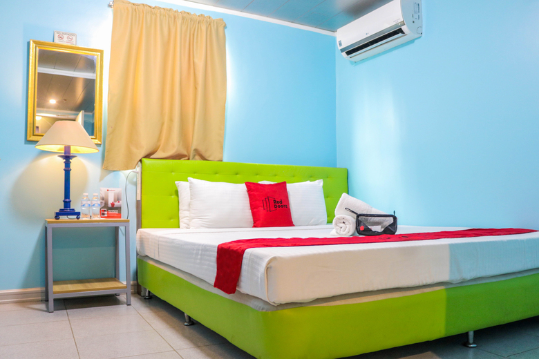 Hotel Reddoorz Plus Near Uv Mandaue Cebu